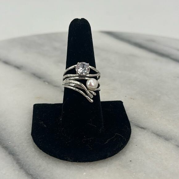 NWOT sterling silver real pearl cubic zirconia ring Size 8 - Picture 1 of 5